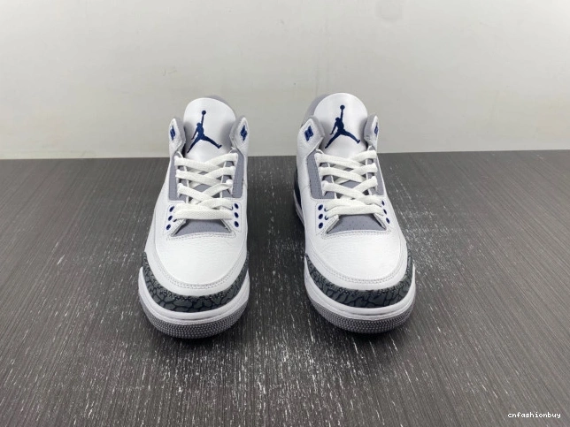 3 CT8532-140 Midnight Navy Jordan Air 0717